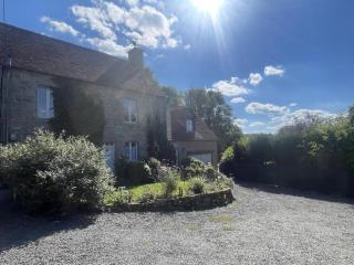 Beautiful 6-Bed Beautiful Farmhouse with pool - Saint-Sauveur-de-Carrouges - 6