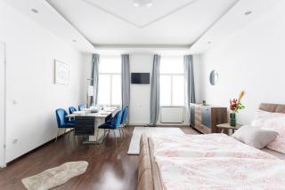 Central, modern, big apartment - 5