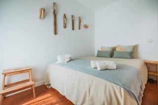 Roots House - Cascais - 3