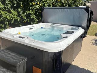 Private Tuscany Oasis with Pool - Perfect for families, couples or business travelers home - Phoenix - 7