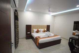 JOY RETREAT - Varanasi - 1
