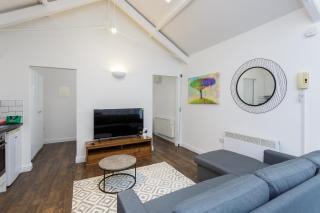 Stylish Self-Contained Annex near City Centre - 2