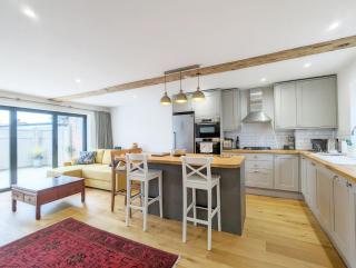 The Hive - Pet Friendly House - Emsworth - 7