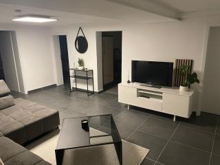 Stilvolles Designappartment mit Terasse & Garten im idylischem Bindlach - Bindlach - 8