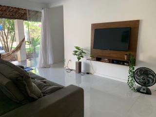 Casa de Veraneio com Piscina Perto da Praia - Lauro de Freitas - 1