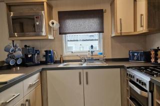Contemporary home at Tarka Holiday Park Barnstaple - Barnstaple - 8