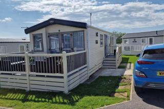 Contemporary home at Tarka Holiday Park Barnstaple - Barnstaple - 3
