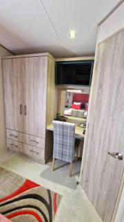 Contemporary home at Tarka Holiday Park Barnstaple - 2