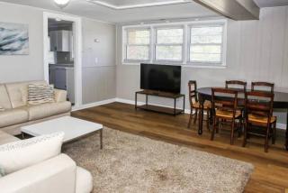 Lake Norman Getaway with 4 Beds - - 2