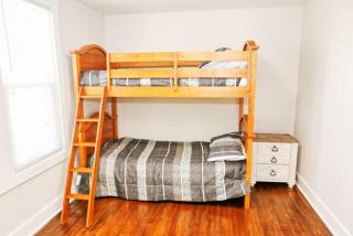 Sunny Hill Cottage with 4 Beds - Lincolnton - 6