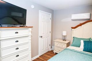 Newly Renovated Small Town Retreat - - 1