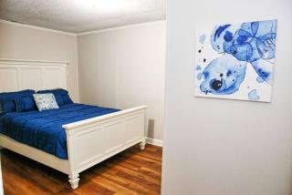 Parkside Retreat 3 Beds and Porch - Mount Holly - 4