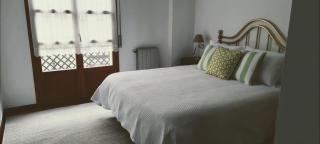 acogedor y amplio piso en Begoña - 2