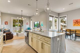 Kaylee's Place - Pensacola - 0