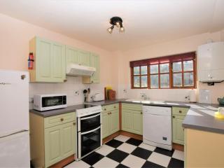 2 Bed in Godshill IC078 - Godshill - 6