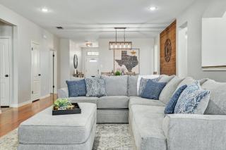 Oak Hollow - Liberty Hill - 6