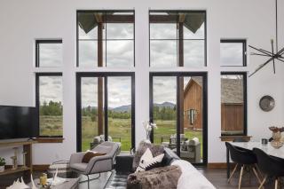 Modern Escape on Ski Hill Rd - Driggs - 7