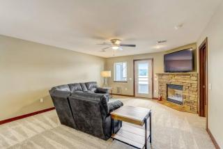 WFC IV Adults or Families Lakefront View - Wisconsin Dells - 6