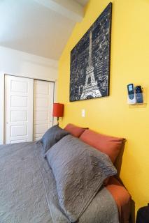 Tiny Paris El Paso, Quiet, Detached, Full Kitchen, Near I10 - El Paso - 3