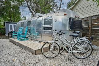 Oak Grove Bungalow - Austin - 7