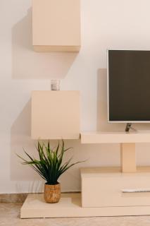 Rs Place 1-Bedroom Apartment - Tirana - 5