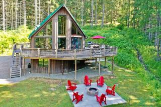 Hot Tub & Fire Pit~The Pines Chalet - Ellicottville - 0