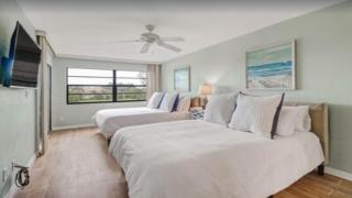 Cozy 1 Bedroom Condo with Pool Access - Marco Island - 5