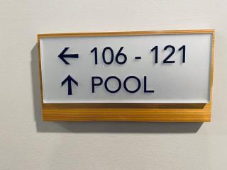 DT Charm Apt with Pool,Gym,Wine,WKSpace, Free Parking - Charlotte - 1