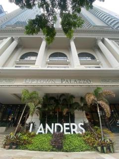 Uptown Parksuites - Manila - 1