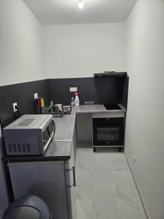 T2 moderne, calme et entièrement rénové. - 2