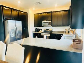 The Modern Retreat - Sacramento - 3