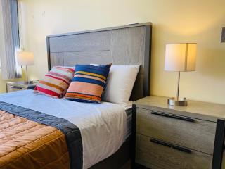 The Rainier Bed & Breakfast 5 - 8