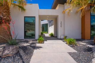 Live Luxurious at Zion - 4