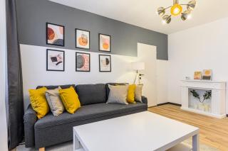 Travelers Hideout - Central Apartment - Braşov - 9