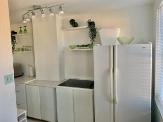 New ATL Dwntwn Condo with Balcony 2 - 8