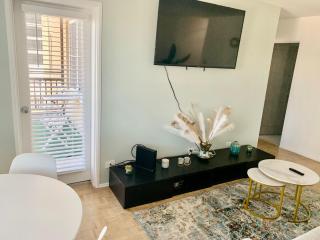 New ATL Dwntwn Condo with Balcony 2 - Atlanta - 5