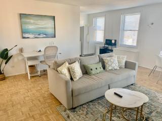 New ATL Dwntwn Condo with Balcony 2 - Atlanta - 4