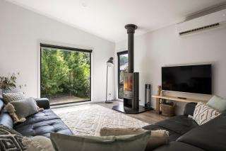 2 Minutes By Bike - On the Rail Trail - 3