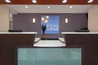 Holiday Inn Express Hotel & Suites Barrie by IHG - 9