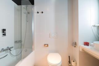 Leonardo Hotel Almere City Center - Almere - 6