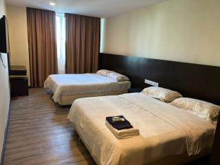 LUCKY - 5 INN - Bintulu - 8