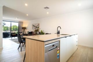 34 High End Quality Home - Glendalough - Sleeps 8 - Perth - 7