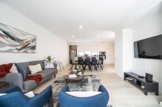 34 High End Quality Home - Glendalough - Sleeps 8 - Perth - 2
