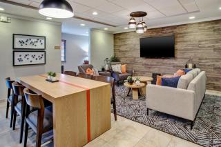 Candlewood Suites Kenosha by IHG - Pleasant Prairie - 6