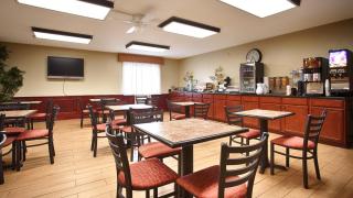 Best Western York Inn - 7