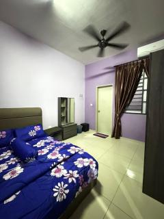 Alyssa Sofea Homestay Kluang - 1