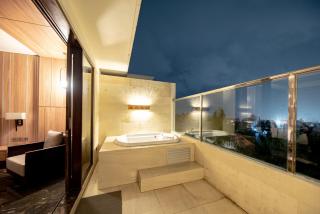 Prakerti Bhuana Hotel - 5