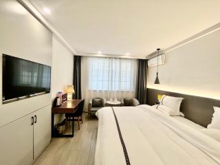 Tianshui Times Hotel Zhangjiagang - 2