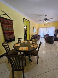 Marina-A38 kk centre Homestay - 1