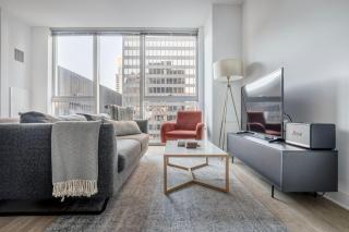 Loop studio w theater games nr Millennium Park CHI-1017 - 9